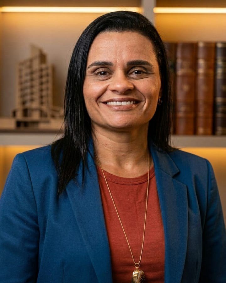 Retrato de Raquel Lobão Evangelista